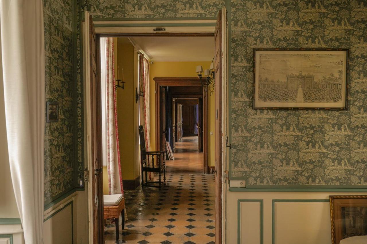 Chateau De Vitry-La-Ville Exterior photo